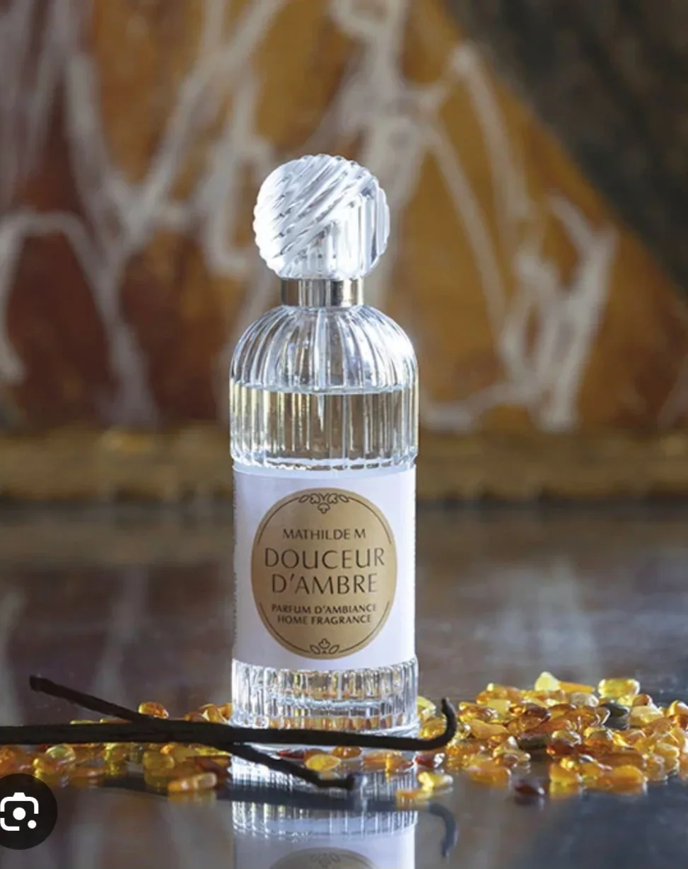Parfum d ' ambiance " douceur d' ambre"